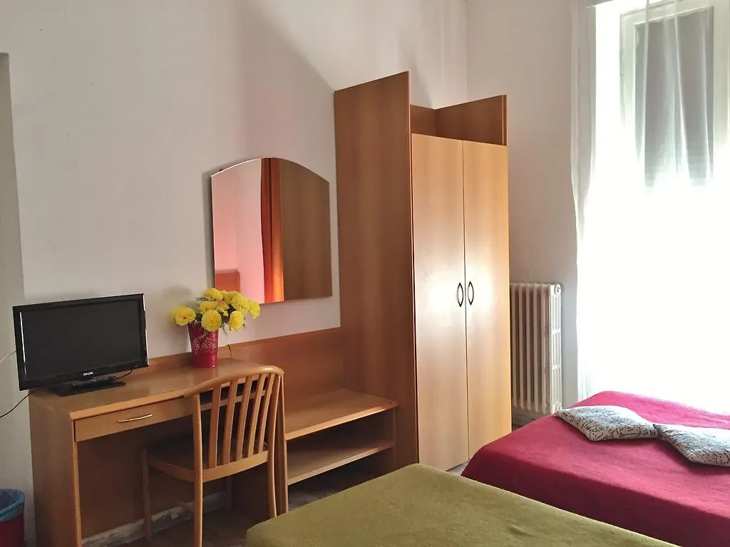 Hotel Ambra Milão