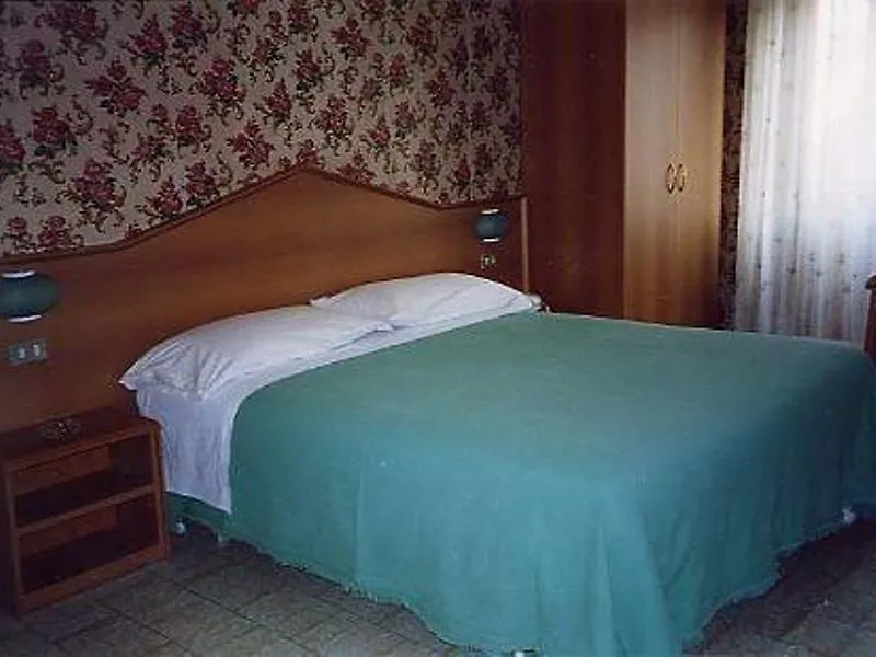 Hotel Ambra Milan